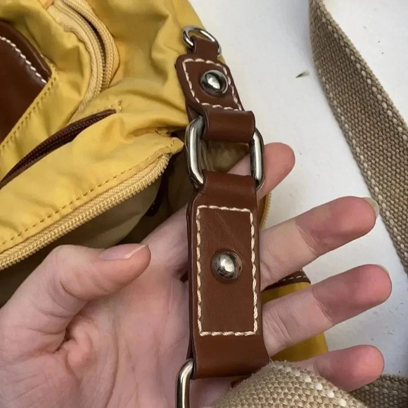 Giani Bernini Crossbody Faux Leather Nylon Tan Mustard Yellow Brown Bag - Picture 15 of 17